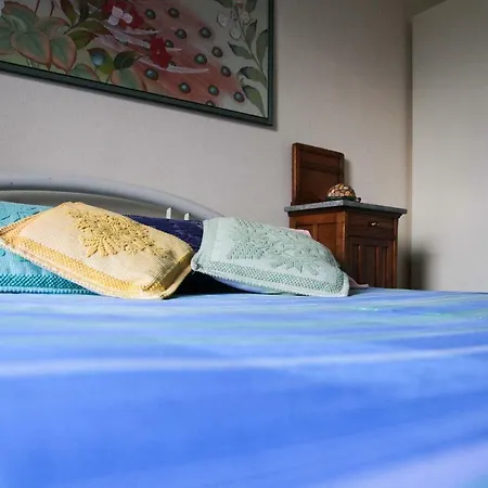 Bed & Breakfast Flamingos 3*