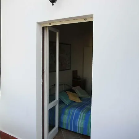 Bed & Breakfast Flamingos 3*